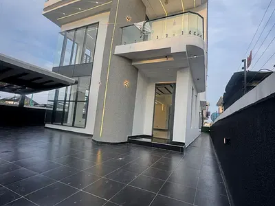 Sweet, Sophisticated Designed 5-Bedroom Fully Detached Duplex — Lekki, Lagos