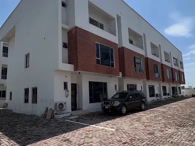 4 Bedroom Terraced Duplex — Lekki Phase 1, Lekki, Lagos