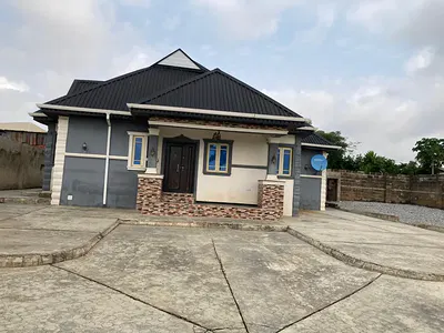3 Bedroom Detached Bungalow — Ibadan, Oyo