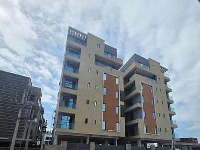 Luxury 3 Bedroom Maisonette with Excellent Finishing — Lekki, Lagos