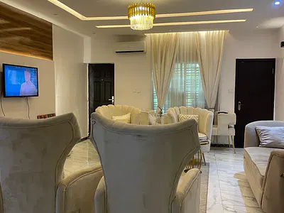 3 Bedroom Flat — Chevron Drive, Lekki, Lagos