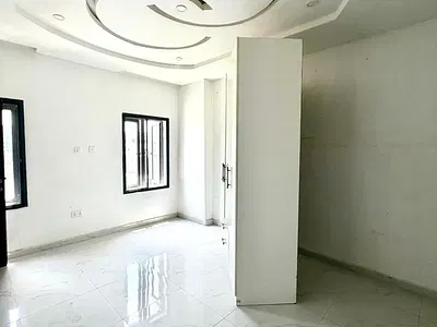 1 Bedroom Apartment with Ac and Pool — Ikoyi, Lagos