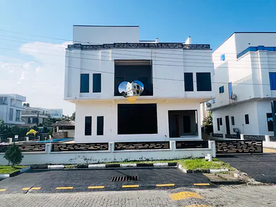 5 Bedroom Duplex with Swimming Pool — Lekki, Lagos