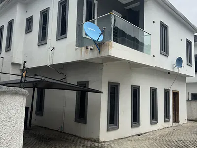 5 Bedroom Detached House (Ensuite) with BQ and High Grade Features — Lekki, Lagos