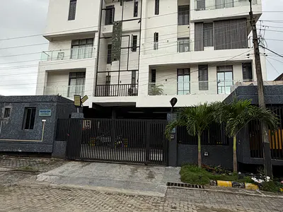 Massive 3 Bedroom Apartment — Dillon Estate, Agungi, Lekki, Lagos