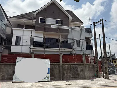 Fantastically and Beautifully Built 5 Bedroom Semi-Detached Duplex — Gbagada Phase 2, Gbagada, Lagos