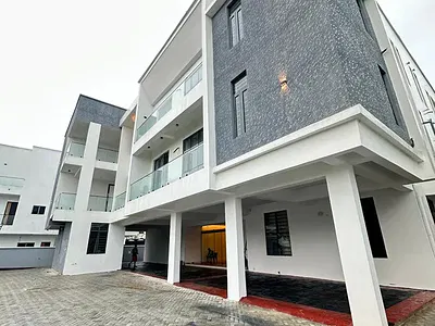 2 Bedroom Apartment with Gym and Swimming Pool — Lekki, Lagos