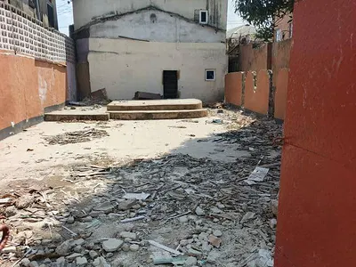 Half Plot of Empty Land — New Garage, Gbagada, Lagos