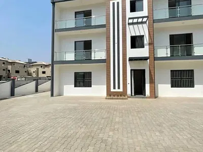 Newly Built 5 Bedroom Terraced Duplex with BQ — Jahi, Abuja