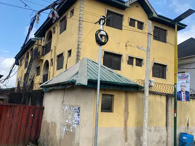 Nice Located Block of 6flats of 3bedroom Flat — Surulere, Lagos