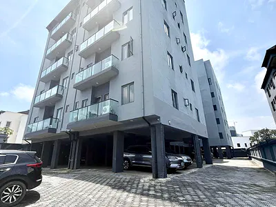 3 Bedroom Apartment with BQ and Pool — Ikoyi, Lagos