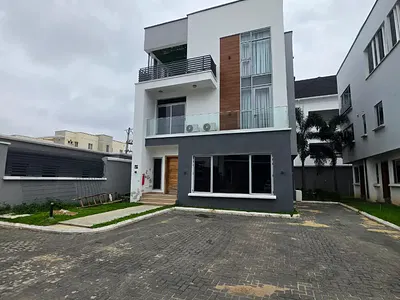 5 Bedroom Detached House — GRA Ikeja, Ikeja, Lagos