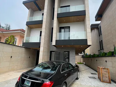 Beautifully Built 5 Bedroom Detached Duplex* — Banana Island, Ikoyi, Lagos