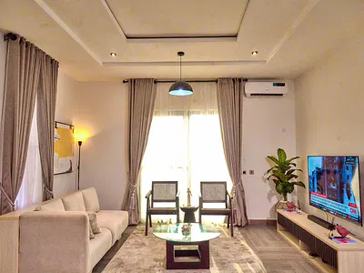 Luxurious Fully Serviced Spacious 2 Bedroom Flat — Admiralty Road, Lekki Phase 1, Lekki, Lagos