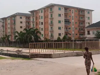 Spacious 3 Bedroom Flat Serviced Apartment — Lekki, Lagos