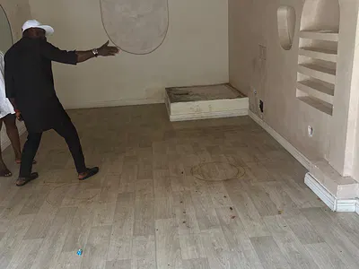 Spacious Shop — Durosimi Etti, Lekki Phase 1, Lekki, Lagos