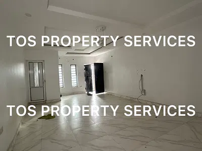 3 Bedroom All Rooms En-Suite Apartment — Yaba, Yaba, Lagos