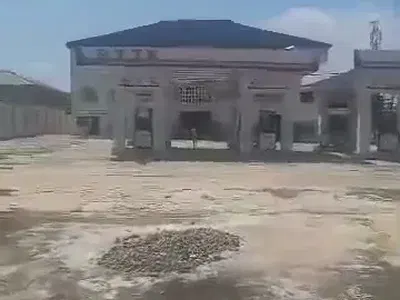 Filling Station with Office Block — Oshodi Apapa Expressway, Mile 2, Amuwo Odofin, Lagos