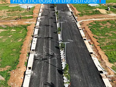 Dry Land with Building Approval and Fcda (C of O) Good for Residential — Near Idu Train Station, Along Airport Rd, Gwarinpa, Abuja
