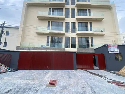 Excellent 2 Bedroom Apartments with an Elevator — Lekki, Lagos