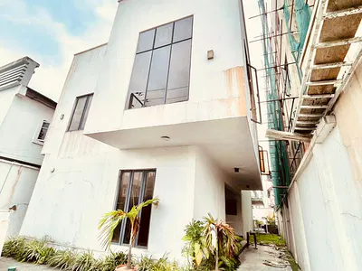 5 Bedroom Semi-Detached Duplex with Pool — Off Admiralty Way, Lekki Phase 1, Lekki, Lagos