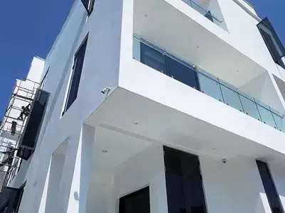 5 Bedroom Detached Duplex with Pool — Guzape District, Abuja