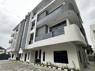 3 Bedroom Apartment with BQ and Fitted Kitchen — Ajah, Lagos
