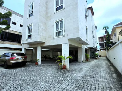 Lovely 3 Bedroom Apartment — Lekki Phase 1, Lekki, Lagos