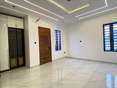 Fully Serviced 3 Bedroom Apartment — Lekki, Lagos