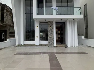 5 Bedroom Fully Detached Luxury Duplex — Megamound Estate, Ikota, Lekki, Lagos