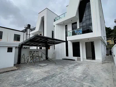 Architectural Masterpiece of 5 Bedroom Detached Duplex — Lekki, Lagos