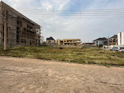500SQM [corner Plot], Complete Dry Parcel of Land with a Stable Topog — Ibadan, Oyo
