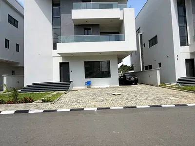 5 Bedroom Detached Duplex 1 Room BQ — Jabi, Abuja