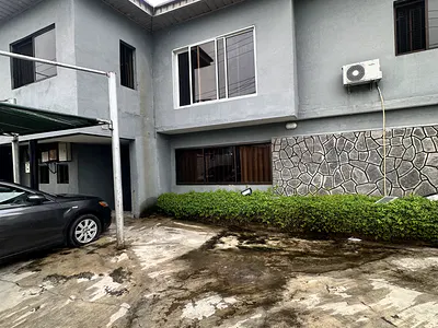 Large and Spacious 5 Bedroom House — Ikoyi, Lagos
