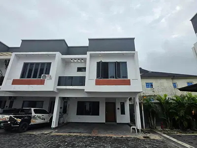 4 Bedroom Terraced Duplex, Serviced — The Atlantis Iii Estate, Ologolo, Lekki, Lagos