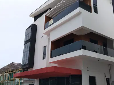 5 Bedroom Detached House — Lekki, Lagos