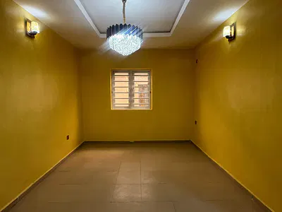 2 Bedroom Flat — Kolapo Ishola GRA, Ibadan, Oyo