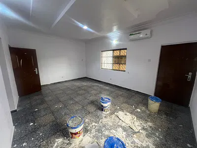 Renovated 3 Bedrooms Apartments — Off Gerrard Road, Ikoyi, Lagos