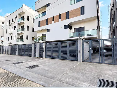 Beautiful Luxury 4 Bedroom Maisonette — Lekki, Lagos