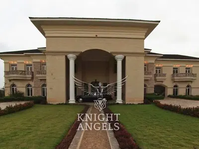 5 Bedroom Detached Duplex with Pool — Banana Island, Ikoyi, Lagos
