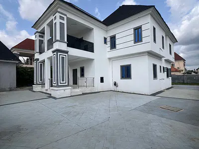 Luxurious 4 Bedroom En-Suite Duplex, Tarred Road with BQ — Lokogoma District, Abuja