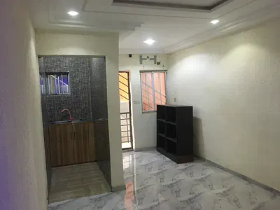 Healthy Miniflat with Premium Electricity — Off Cantonement Road, Onigbongbo, Maryland, Lagos