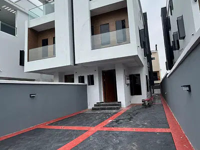 5 Bedroom Semi-Detached Duplex — Ogudu, Lagos