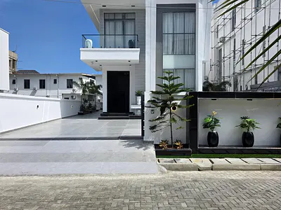 5 Bedroom Fully Detached Duplex — Osapa, Lekki, Lagos