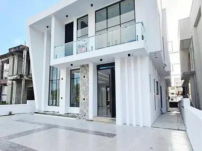 5 Bedroom Fully Detached Luxury Duplex — Megamound Estate, Ikota, Lekki, Lagos