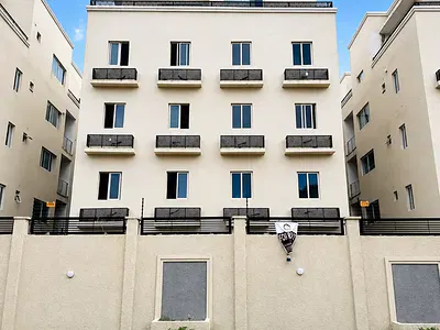 2 Bedroom Apartment with Swimming Pool, Elevator and Gym — Lekki, Lagos