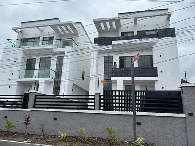 Beautiful Luxury 5 Bedroom Detached House with BQ — Idado, Lekki, Lagos