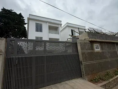 Elegantly Built 5 Bedroom Detached Duplex with BQ — Ikeja, Lagos