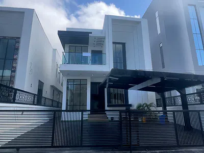 Tastefully Finished 5 Bedroom Detached Duplex — Lekki, Lagos