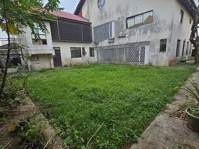 5 Bedroom Detached House — Lekki, Lagos